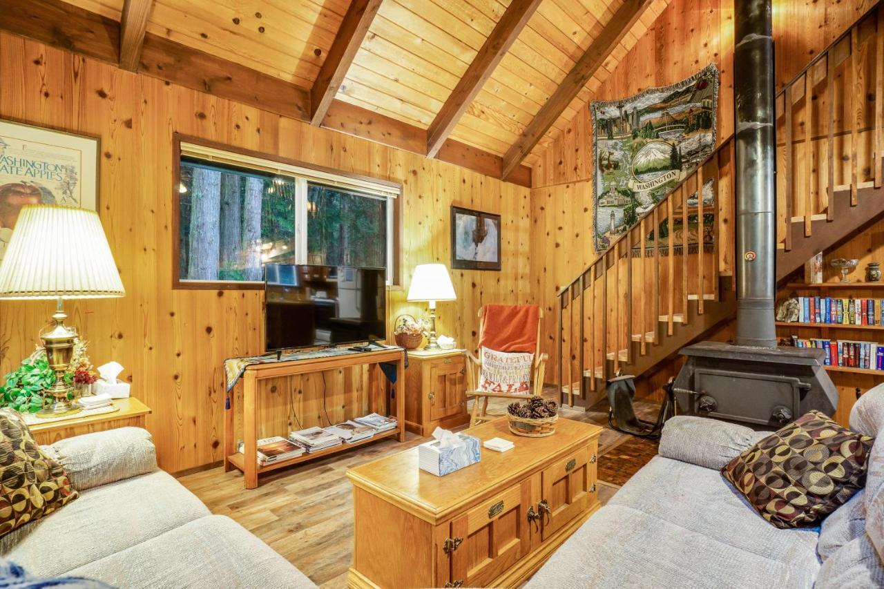 The Chalet On Lopez Islandale 객실 사진